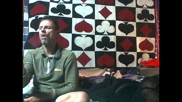 Snapshot of SillyRabbitz chatting on 06-19-26, 07:01 SillyRabbitz online show from 06-19-26, 07:01