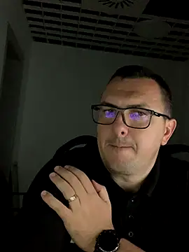 Mike8523 online show from 10-25-25, 04:20