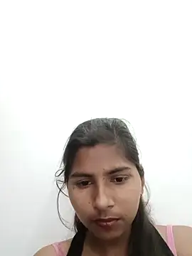 Snapshot of heena-3678 chatting on 03-04-25, 06:15 heena-3678 online show from 03-04-25, 06:15