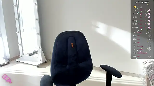 Lily lu one online show from 03-09-25, 01:48