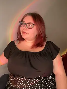 Lily lu one online show from 10-05-25, 10:07