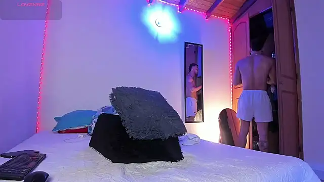 morenosiam online show from 10-24-25, 01:13