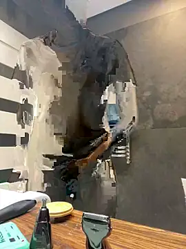 Snapshot of gryzoon chatting on 11-10-25, 02:32 gryzoon online show from 11-10-25, 02:32