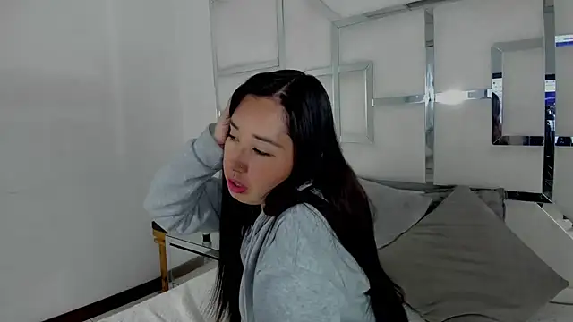 Celeste X online show from 11-24-25, 07:52