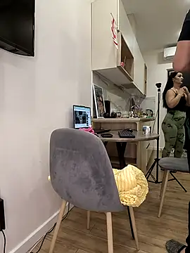  KissMyAss  online show from 04-05-26, 07:22