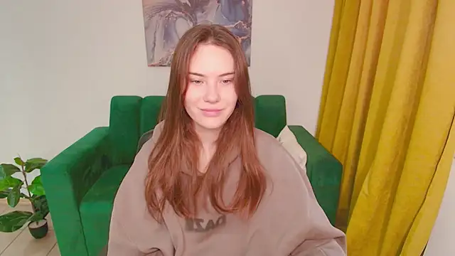 ElenaOconar online show from 03-19-25, 06:35