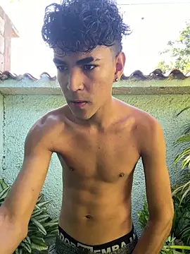 twinks 28 online show from 03-10-26, 12:32