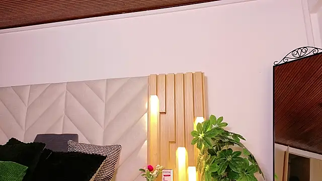 Anaise latif online show from 09-30-25, 11:37