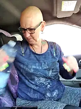 Snapshot of Emma_Milf25 chatting on 03-07-25, 11:40 Emma Milf25 online show from 03-07-25, 11:40