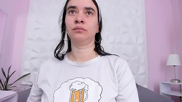 Valeriagomez  online show from 09-11-25, 12:05