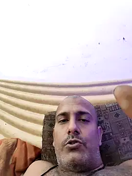 Snapshot of JACKBERK chatting on 04-12-26, 10:04 JACKBERK online show from 04-12-26, 10:04