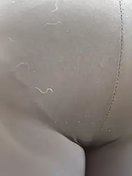 Snapshot of roxanasexy2025 chatting on 03-14-26, 05:40 roxanasexy2025 online show from 03-14-26, 05:40