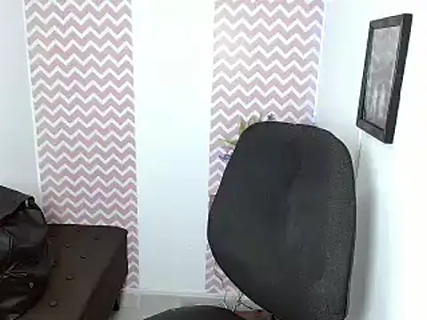 dayanacarson online show from 04-11-26, 06:23