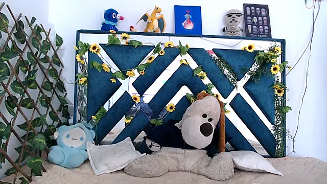 charly  evans online show from 10-17-25, 04:31