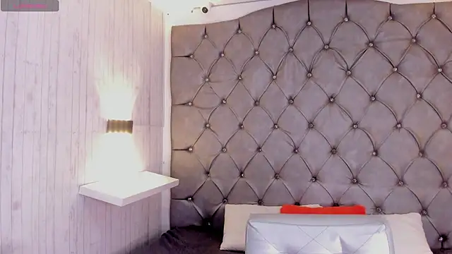 zephyra-angels online show from 03-08-25, 04:01