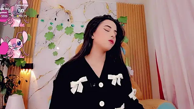 ValeriCardenas online show from 03-25-26, 01:55