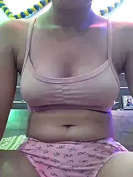 Snapshot of Anitabhabi_2 chatting on 03-18-25, 03:31 Anitabhabi 2 online show from 03-18-25, 03:31