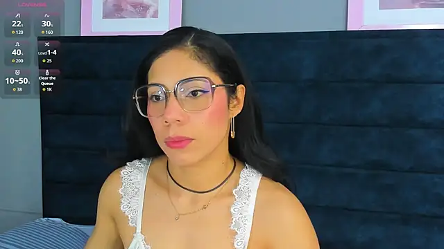 Snapshot of AzulMaverik chatting on 09-17-25, 01:35 AzulMaverik online show from 09-17-25, 01:35