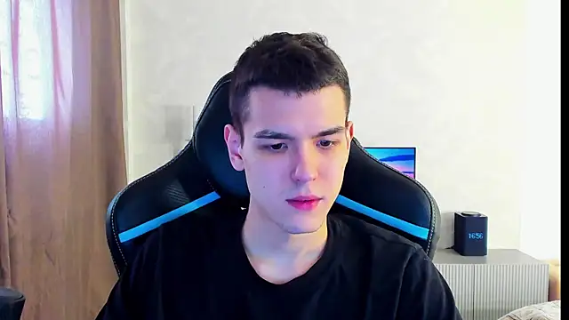 TravisRevas online show from 03-14-25, 01:57