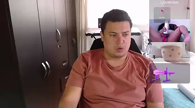 Snapshot of _Aragon__ chatting on 03-12-25, 02:12 Aragon online show from 03-12-25, 02:12