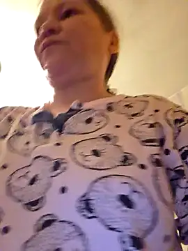 -Kathrine kit- online show from 11-04-25, 03:22