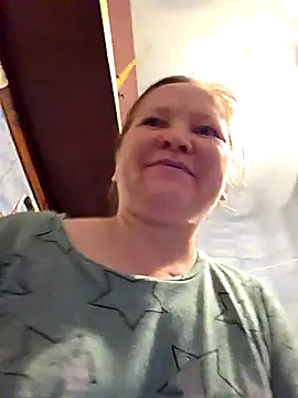 -Kathrine kit- online show from 11-08-25, 08:47