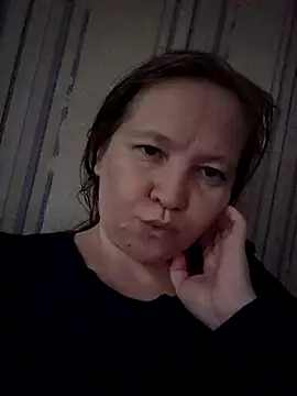 -Kathrine kit- online show from 11-20-25, 09:42