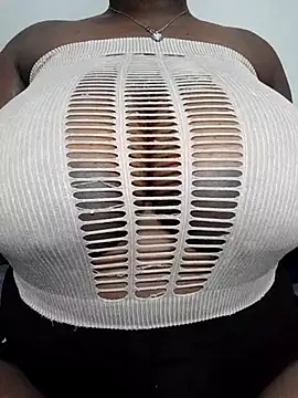 wamie12 online show from 03-02-25, 07:34