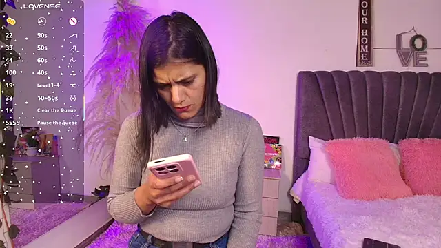 Snapshot of miaoconell chatting on 06-22-26, 03:25 miaoconell online show from 06-22-26, 03:25