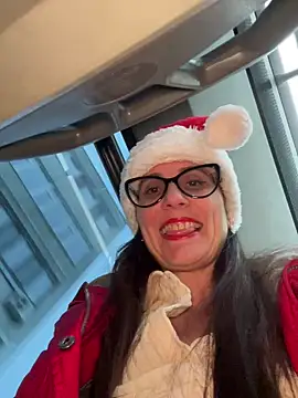 NataKitten online show from 12-20-25, 06:20