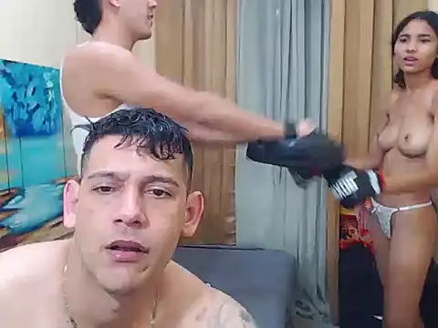 Snapshot of fuck_brutal_ chatting on 11-14-25, 11:02 fuck brutal online show from 11-14-25, 11:02