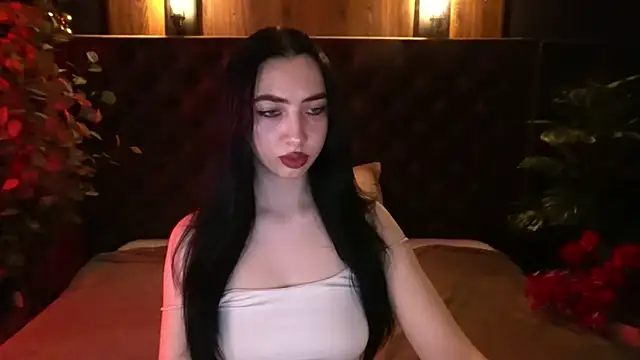 WildKittenX  online show from 04-03-26, 05:49