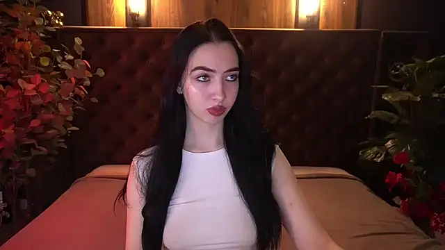 WildKittenX  online show from 04-10-26, 05:56