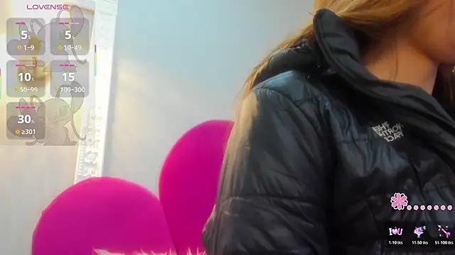 Bonniie 22 online show from 12-01-25, 01:49