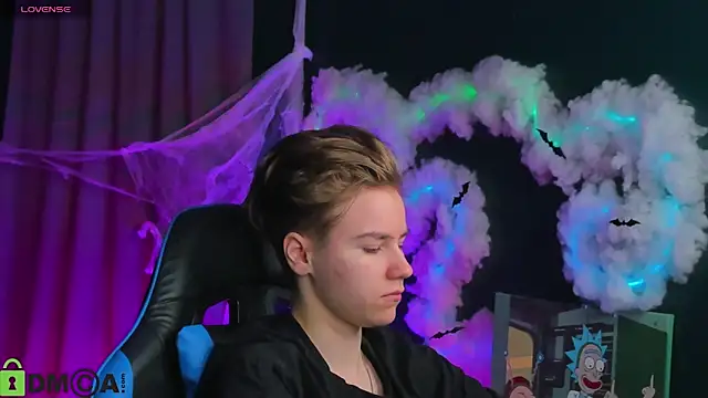 Jean Wilsons online show from 10-28-25, 11:03