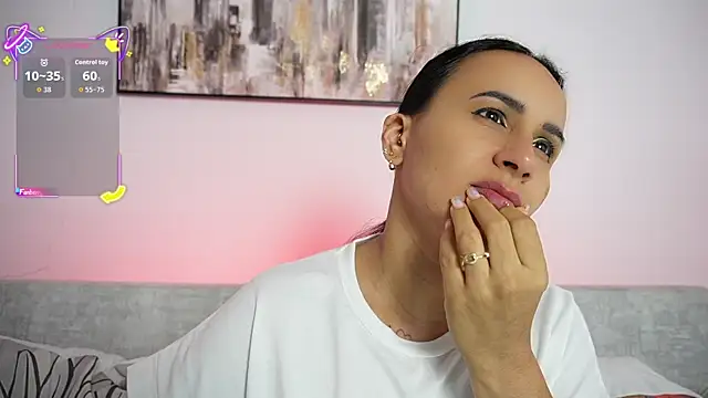 Sara Charmy online show from 09-27-25, 11:04