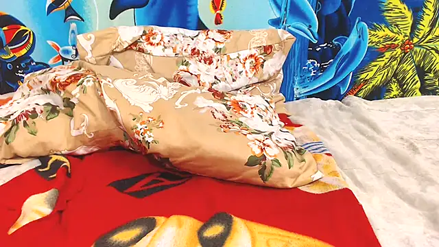 ChocolateClit online show from 09-20-25, 12:00