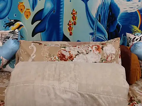 ChocolateClit online show from 10-09-25, 04:49