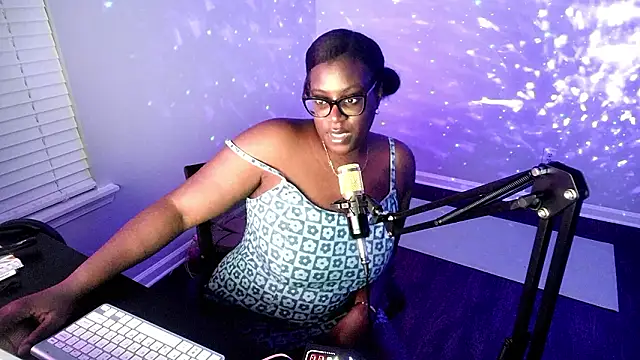 lovelyenigma365 online show from 02-04-26, 04:07