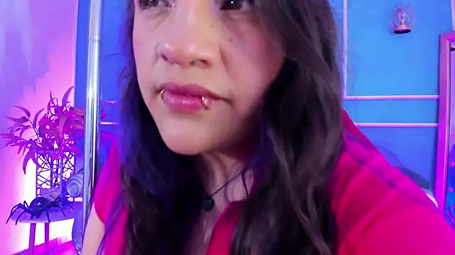 TaraTaylorr online show from 02-26-26, 03:05