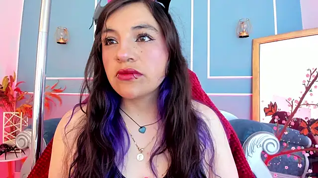 TaraTaylorr online show from 05-28-26, 03:04