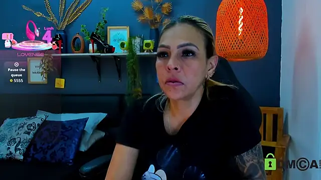 yessila parker online show from 03-26-26, 09:15