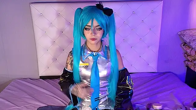  mollycrystal online show from 10-17-25, 06:49