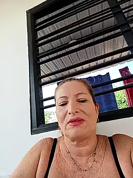 Snapshot of Sexy-Woman-Mature chatting on 04-24-26, 01:46 Sexy-Woman-Mature online show from 04-24-26, 01:46