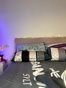 OCTAPUSSY2000 online show from 01-07-26, 09:28