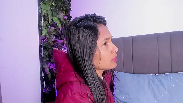 Fernanda liie  online show from 03-14-26, 12:21