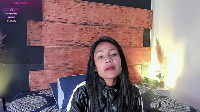 Snapshot of Fernanda_liie_ chatting on 06-22-26, 12:13 Fernanda liie online show from 06-22-26, 12:13