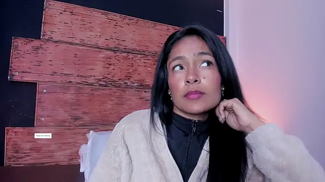 Snapshot of Fernanda_liie_ chatting on 07-14-26, 12:55 Fernanda liie online show from 07-14-26, 12:55