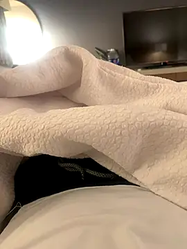 lucas grass online show from 10-24-25, 03:14