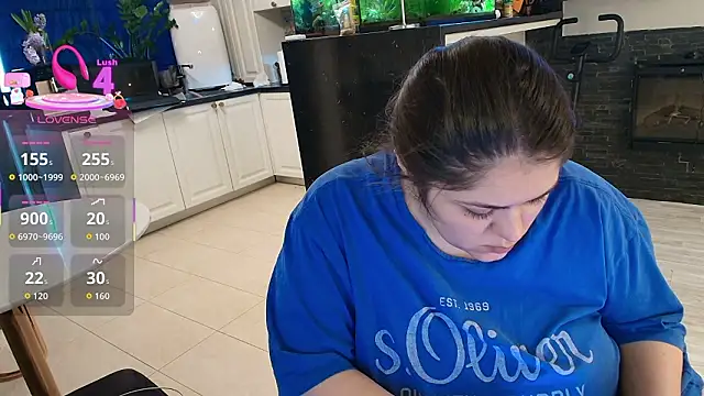 Layla- online show from 03-05-26, 09:38